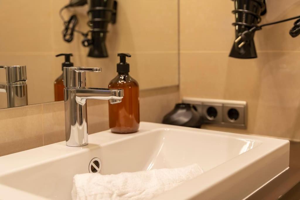 Josef'S Home I Apartment Klaehrgasse I 04 فيينا المظهر الخارجي الصورة